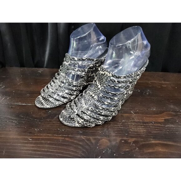 EUC Calvin Klein Phillipa Snake Print Wedge Sandals/Sz. 10M - Picture 1 of 9